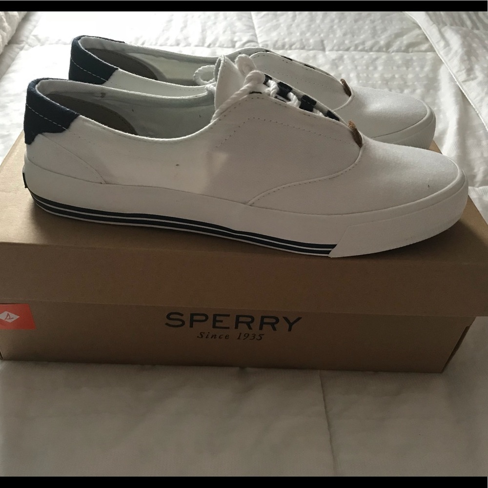 Sperry SOLD‼️